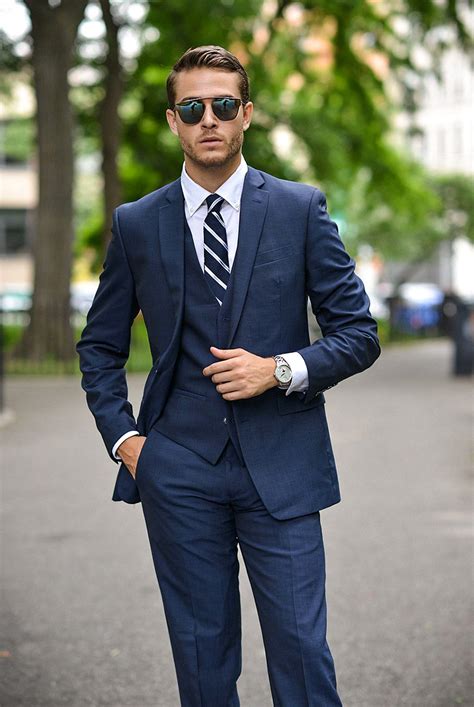 navy blue suit combination.